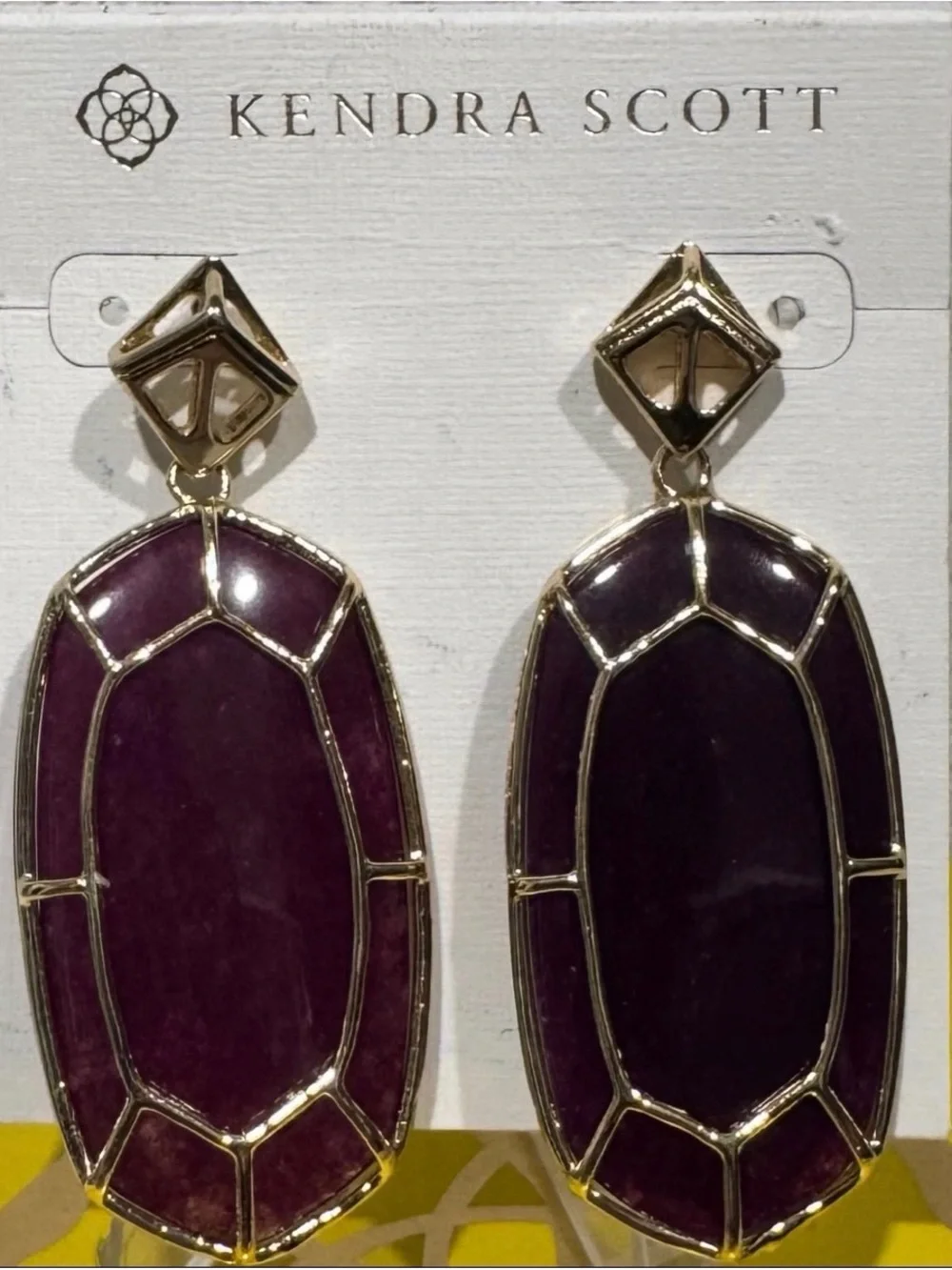 Retired Kendra Scott Della earrings in Maroon Magnesite